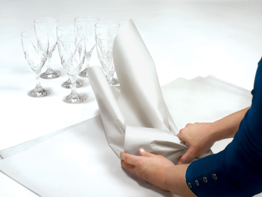 Packing glasses